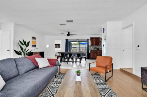Spacious 4BRS Home, Relax Backyard close to Casino